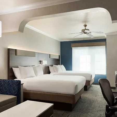Holiday Inn Express & Suites Bakersfield Central By Ihg Exterior photo