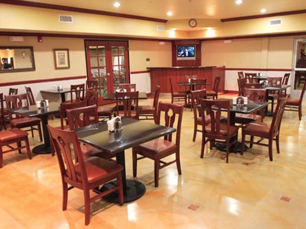 Express & By Ihg Hotel 3*